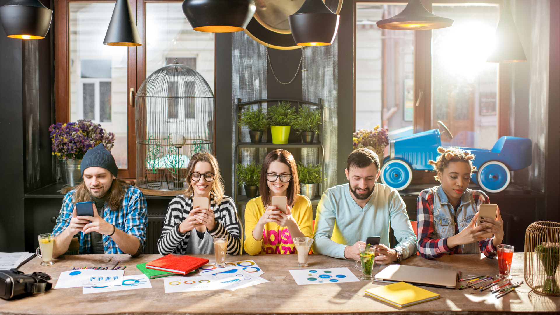 Best AI Platforms for Creative Teams: 2025 Comprehensive Review